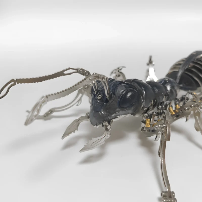 Ant Armor Metal Model Kit Comes With A Three-color Shell_008 Ant Armor Metal Model Kit Comes With A Three-color Shell_008