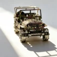 War Jeep Metal Model Kit Intricate Tabletop Ornament_002